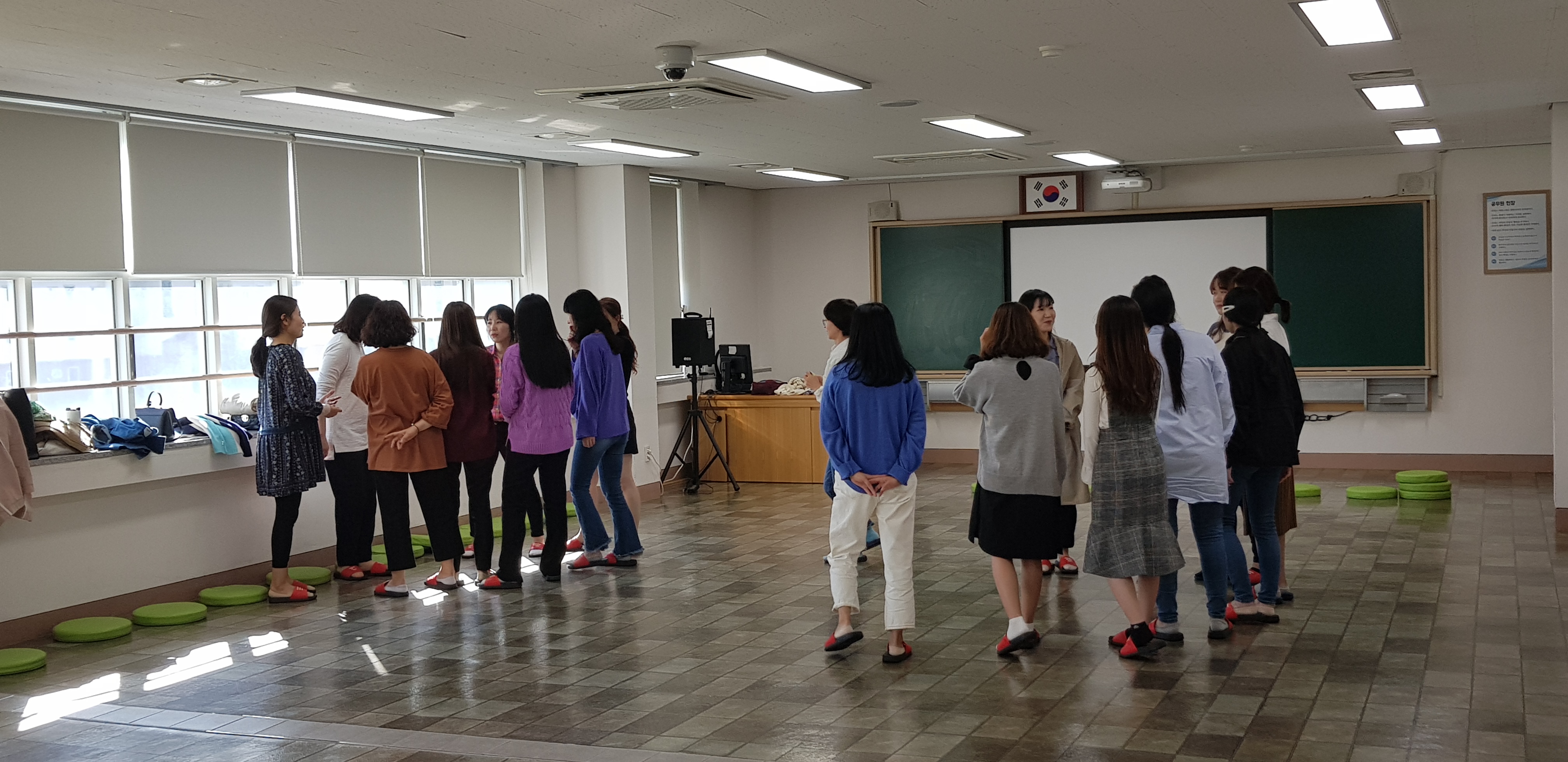(2018.10.11.) 생애주기별 초임, 성장기 연수 - 유아 연극 놀이 썸네일