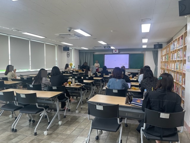 (2022.10.6.~10.13.) 유치원 방과후 과정 담당자 자율연수 썸네일