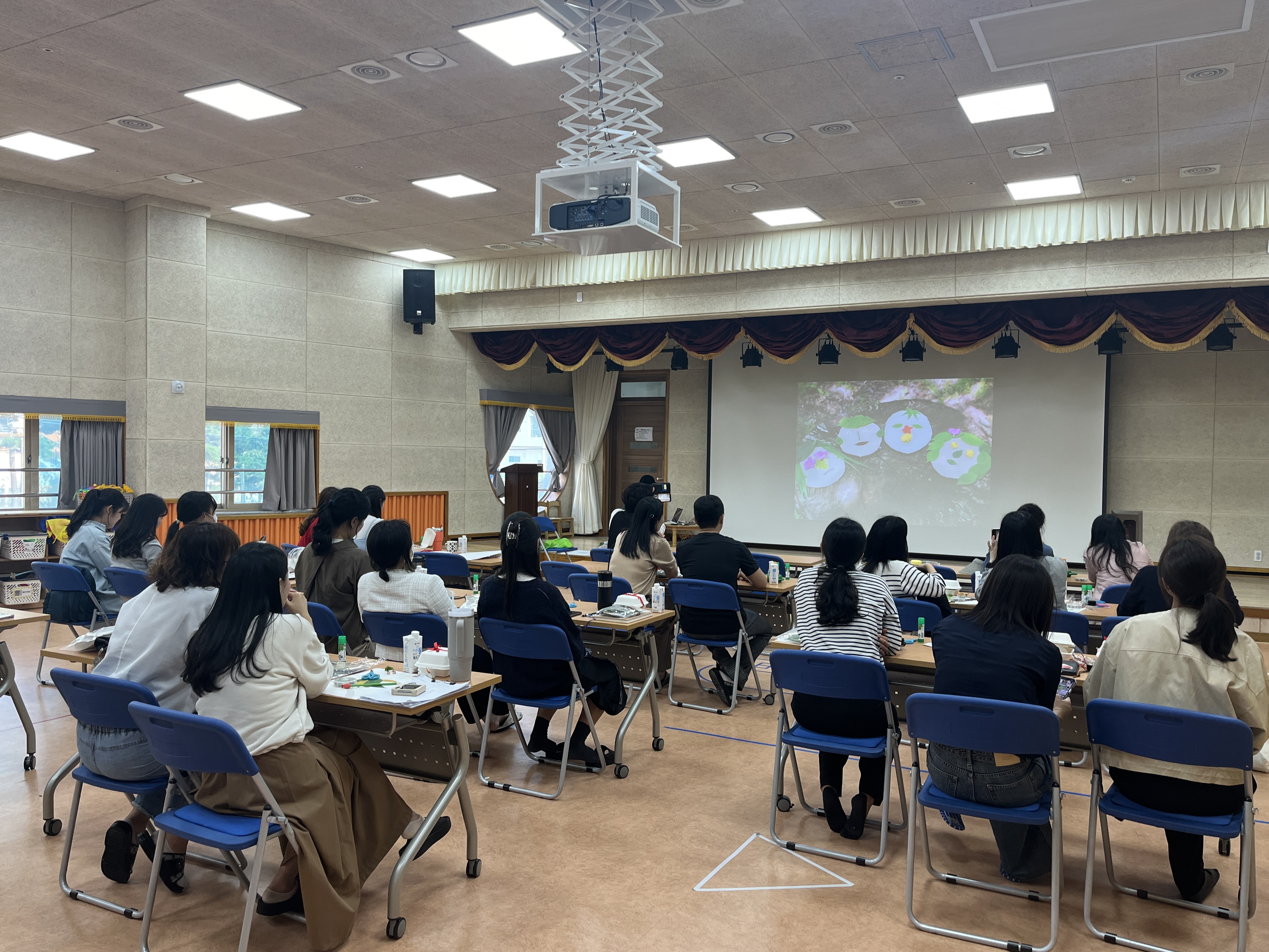 (2024.10.16.) 2024년 현장기획형 찾아가는 연수 '배움과 실천이 하나 되는 유아생태전환교육' 썸네일